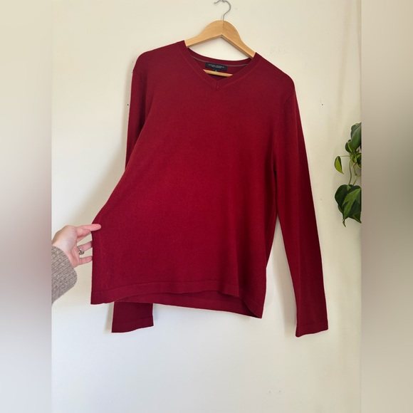 Banana Republic Silk and Cashmere Luxury Blend Sweater - Picture 4 of 7